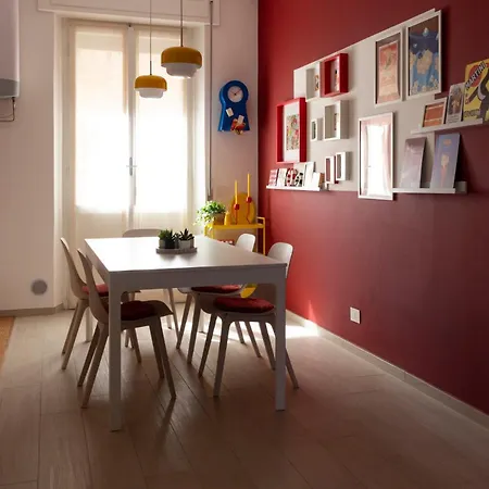 Henry's House 아파트 파르마