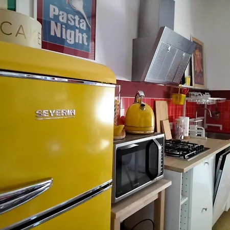 아파트 Henry's House