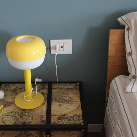 Henry's House Luxury Urban