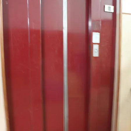 Διαμέρισμα Henry's House Luxury Urban *