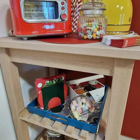 Henry's House Luxury Urban *