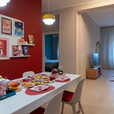 Apartment Henry'S House Urban Comfort In Parma *