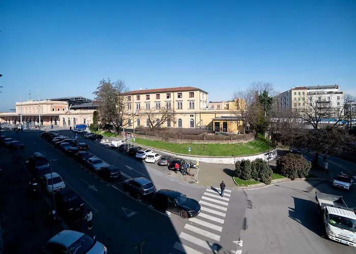 Henry'S House Urban Comfort In Parma Apartment